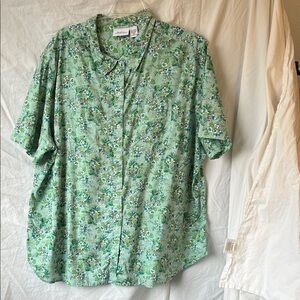 Vermont Country Store Cotton Floral Green Button Down Shirt